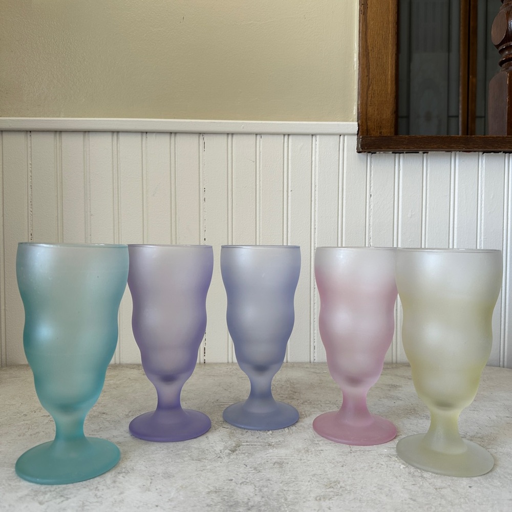 Libbey Watusi Soda Fountain Satin Colored Glasses Smoothie Colors  7” Set Of 5